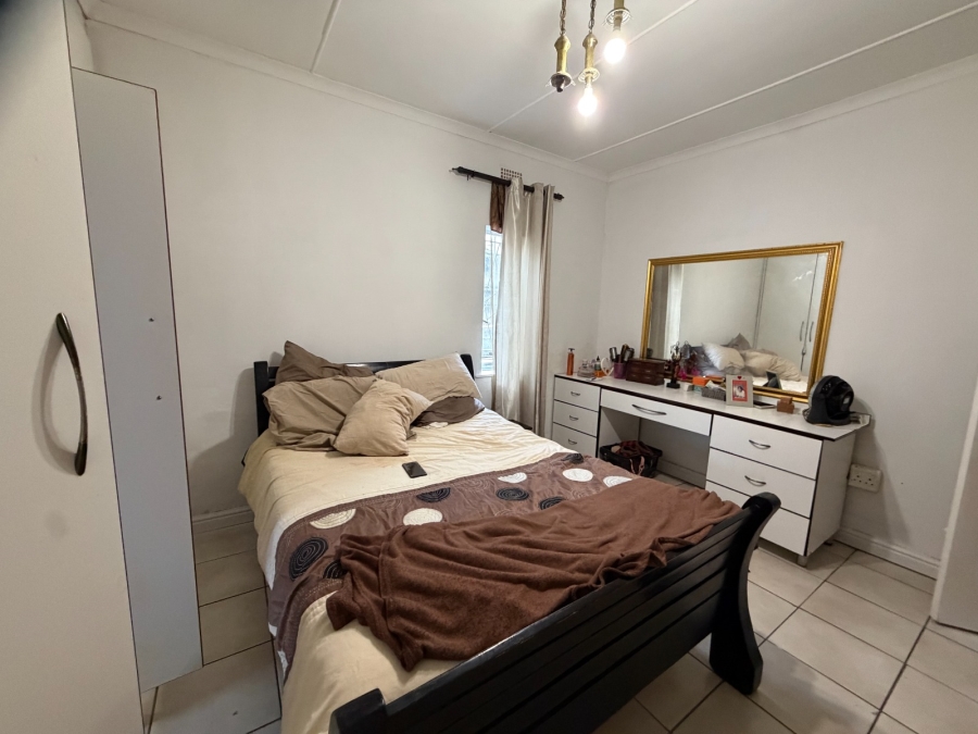 5 Bedroom Property for Sale in Morningside Eastern Cape